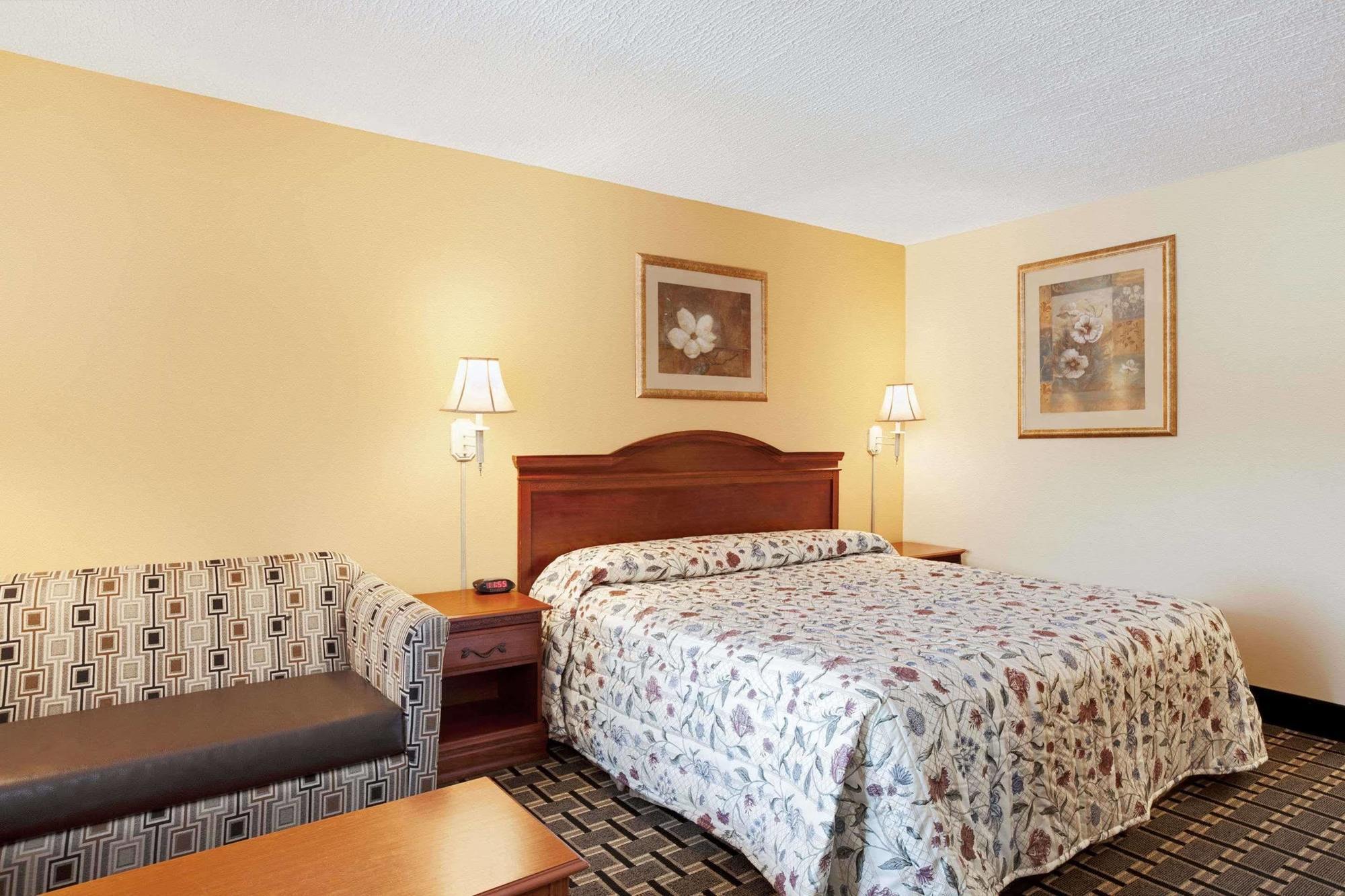 Knights Inn Mount Laurel Exteriör bild